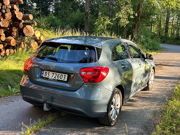 Mercedes-Benz A180 5 of 5
