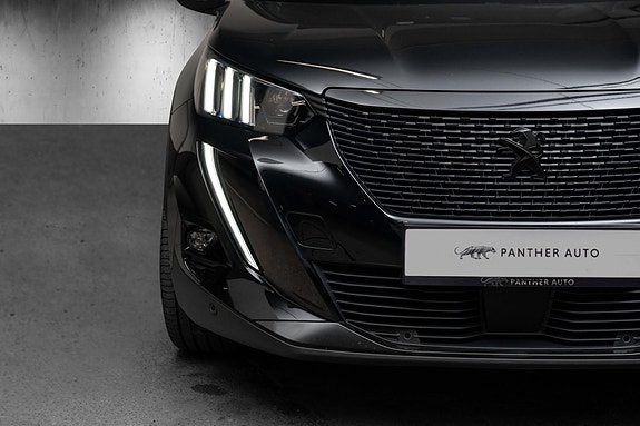Peugeot 2008 4 of 5