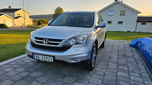 Honda CR-V 2 of 5