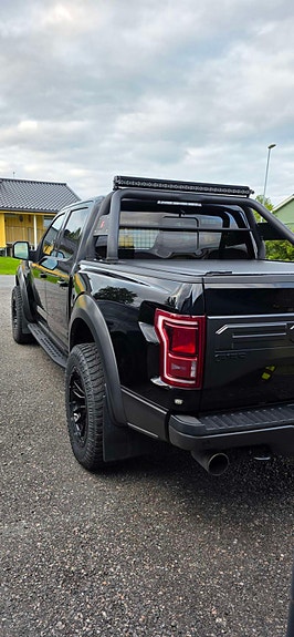 Ford F-150 6 of 21
