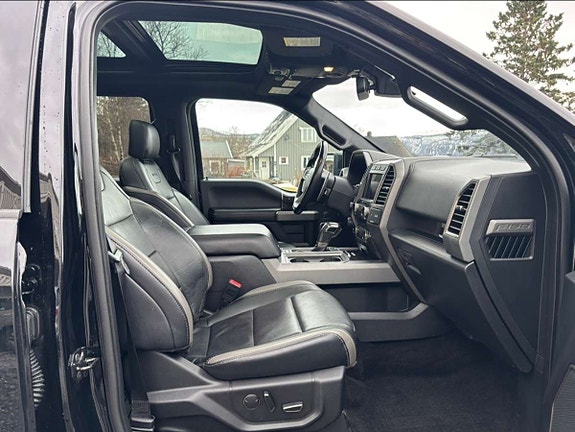Ford F-150 14 of 21