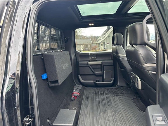 Ford F-150 18 of 21