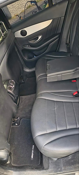 Mercedes-Benz GLC350 e 23 of 30