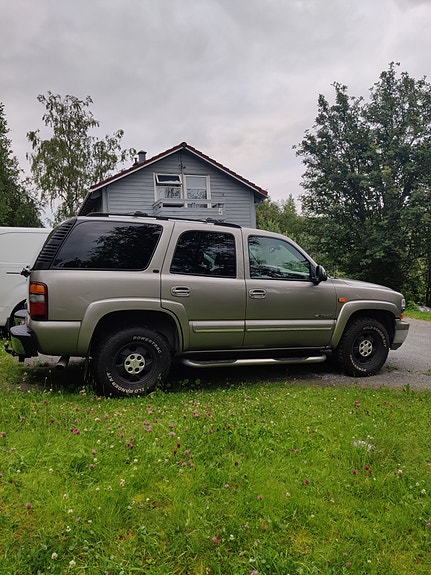 Chevrolet Tahoe 5 of 5