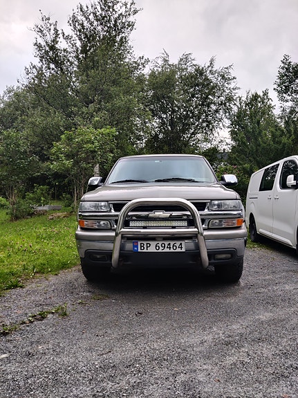 Chevrolet Tahoe 4 of 5