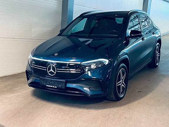 Mercedes-Benz EQA250 2 of 5