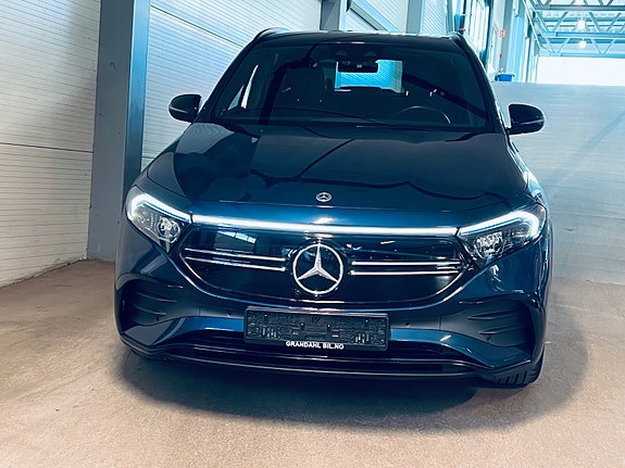 Mercedes-Benz EQA250 3 of 5
