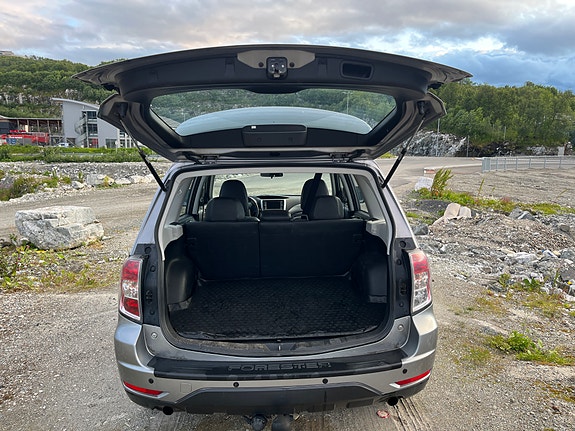 Subaru Forester 5 of 5