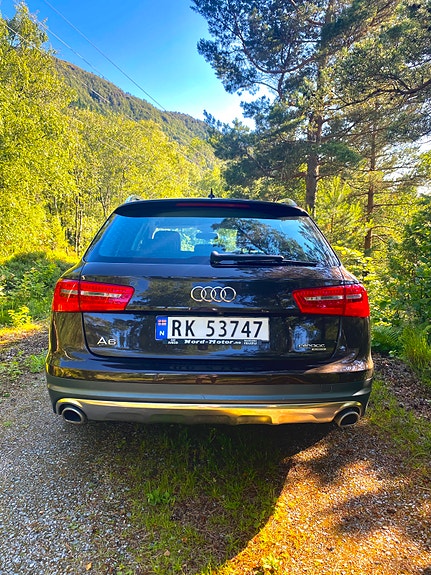 Audi A6 allroad 3 of 5