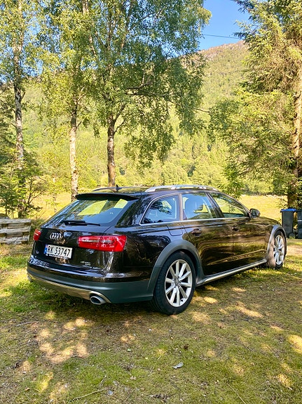 Audi A6 allroad 5 of 5