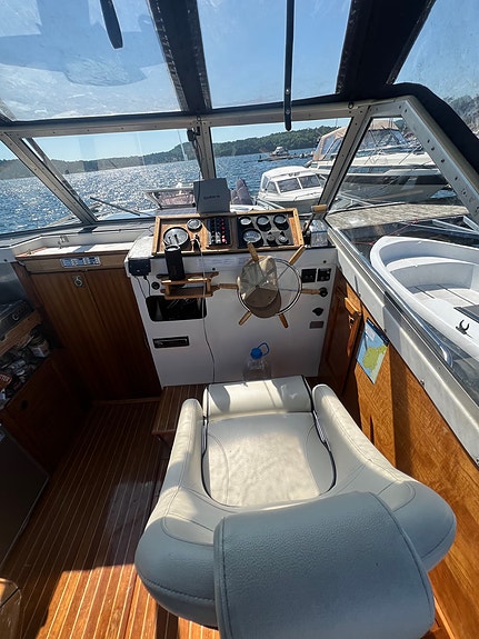Hytte til sjøs: Selco Fjordcruiser 27 leies ut 3 of 8