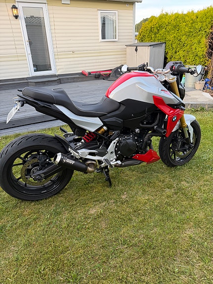 BMW F 900 R 5 of 5