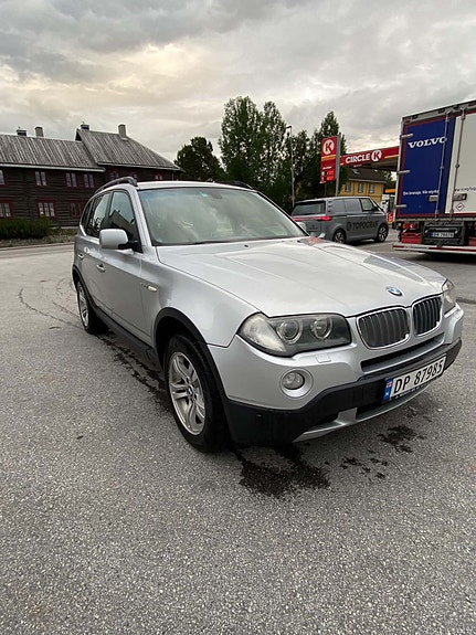 BMW X3 2 of 14