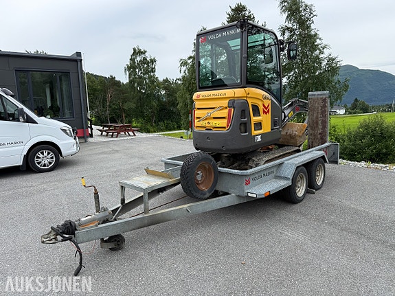 Volvo EC18 C 3 of 5
