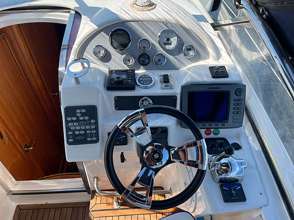 Fin Bavaria 29 sport selges 6 of 27