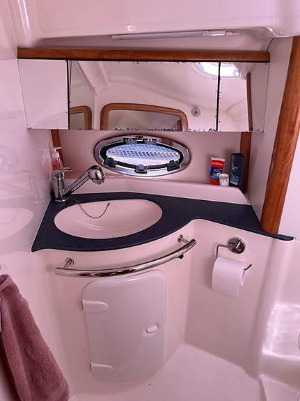 Fin Bavaria 29 sport selges 14 of 27