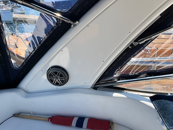 Fin Bavaria 29 sport selges 10 of 27