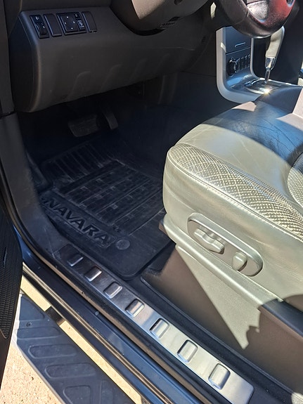 Nissan Navara 12 of 27