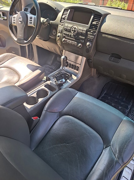 Nissan Navara 8 of 27