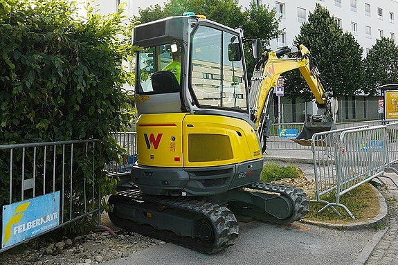 Wacker Neuson EZ26-2 2 of 5