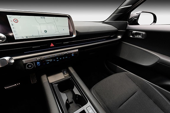 Hyundai Ioniq 6 14 of 30