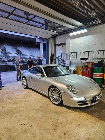 Porsche 911 5 of 5