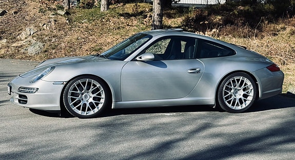 Porsche 911 3 of 5