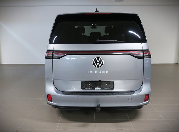 Volkswagen ID. Buzz 6 of 16