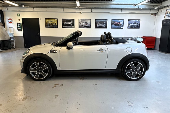 MINI Cooper S 2 of 30