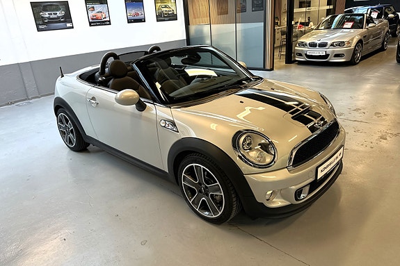 MINI Cooper S 7 of 30