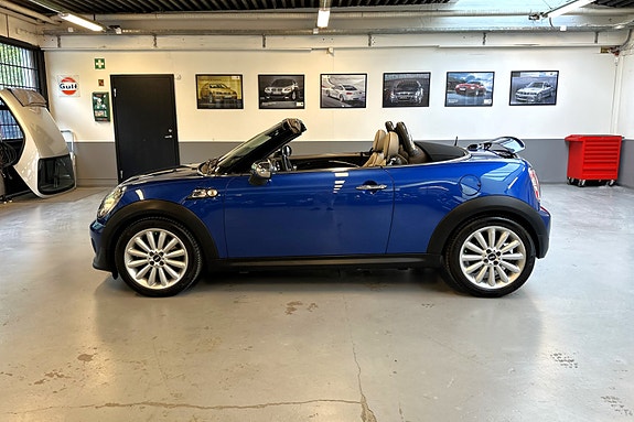 MINI Cooper S 2 of 5