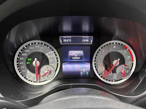 Mercedes-Benz A200 d 15 of 30