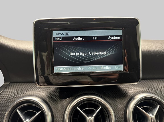 Mercedes-Benz A200 d 22 of 30