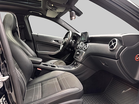 Mercedes-Benz A200 d 12 of 30