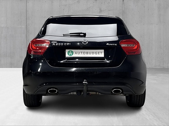 Mercedes-Benz A200 d 7 of 30