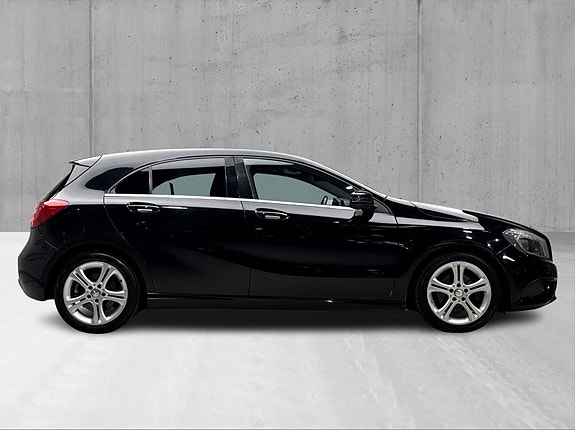 Mercedes-Benz A-Klasse 3 of 5
