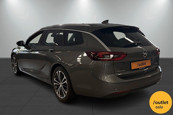 Opel Insignia 3 of 5