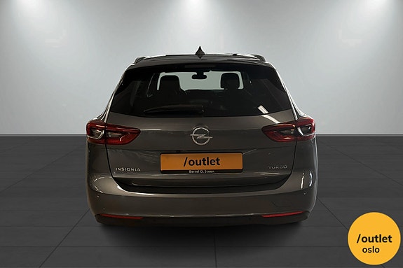 Opel Insignia 4 of 5