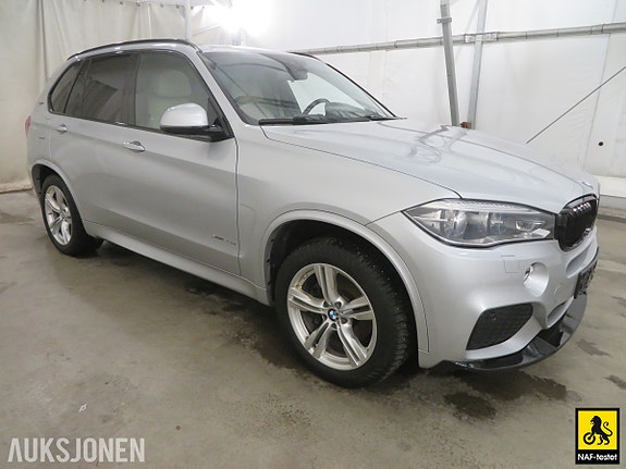 BMW X5 3 of 5