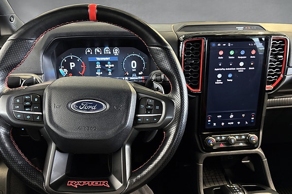 Ford Ranger Raptor 12 of 16