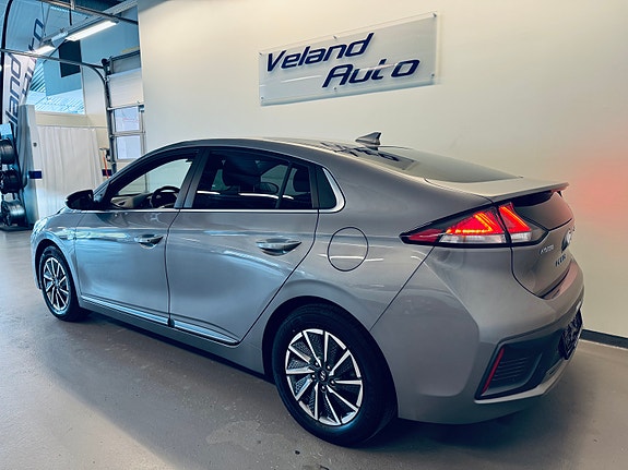 Hyundai IONIQ 4 of 5