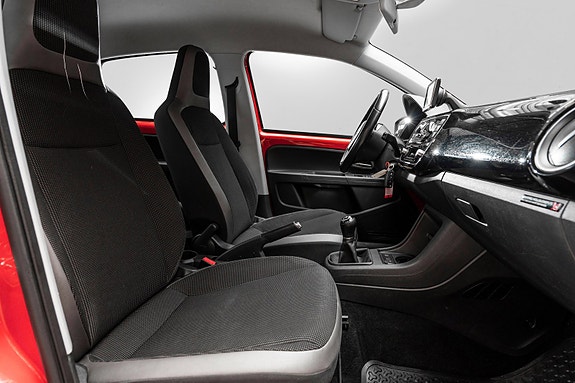 Volkswagen UP! 22 of 23