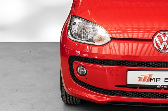 Volkswagen UP! 5 of 23