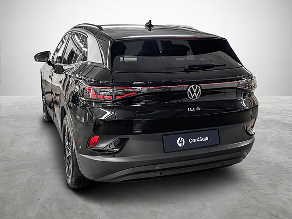 Volkswagen ID.4 4 of 5