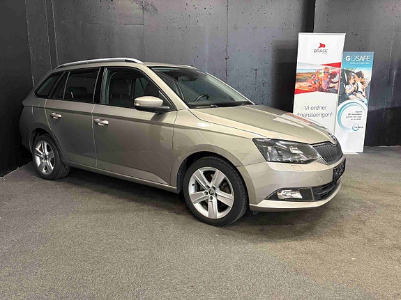 Skoda Fabia 2 of 5