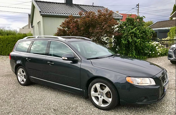 Volvo V70 4 of 20