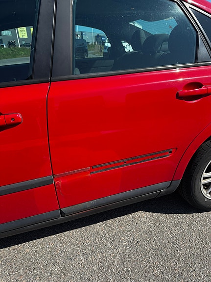 Volvo S40 4 of 5