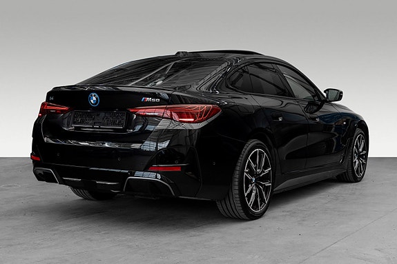 BMW i4 5 of 5
