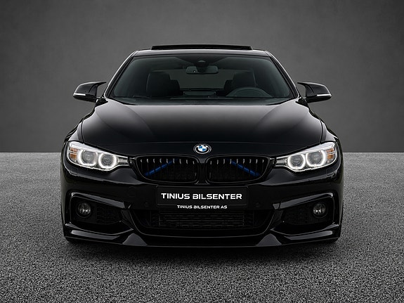 BMW 435i 3 of 5