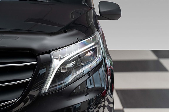 Mercedes-Benz Vito 119 3 of 5